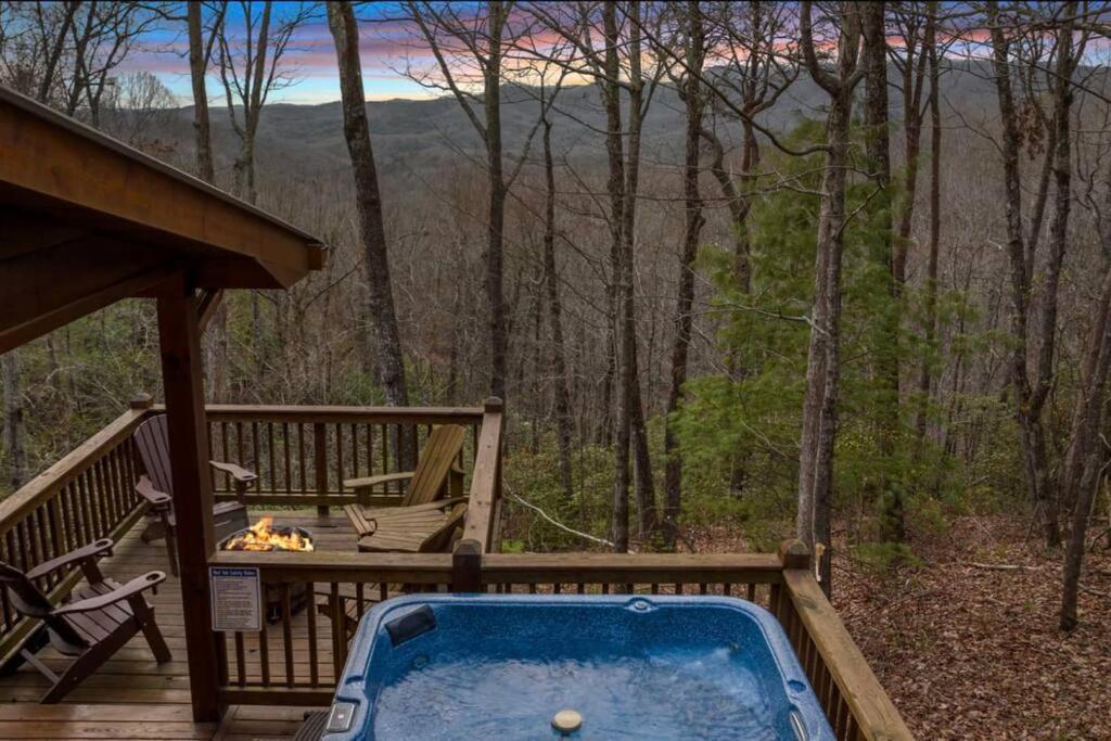 Villa Lil Slice Of Heaven - Perfect Views-Hot Tub-Wine à Blue Ridge Extérieur photo